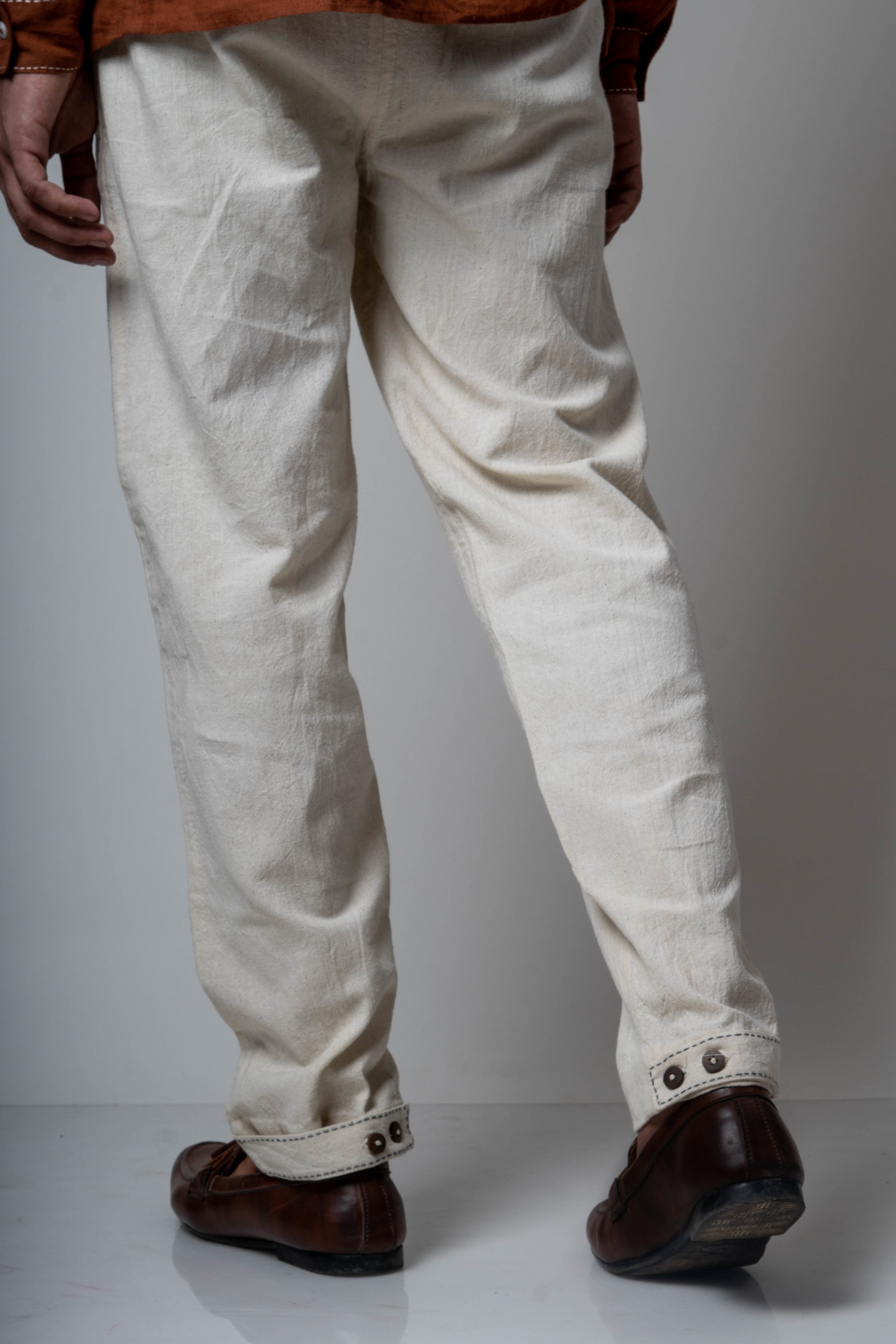 Men Cotton White Pants, Slim Fit at Rs 1249 in Mumbai | ID: 2852800721073